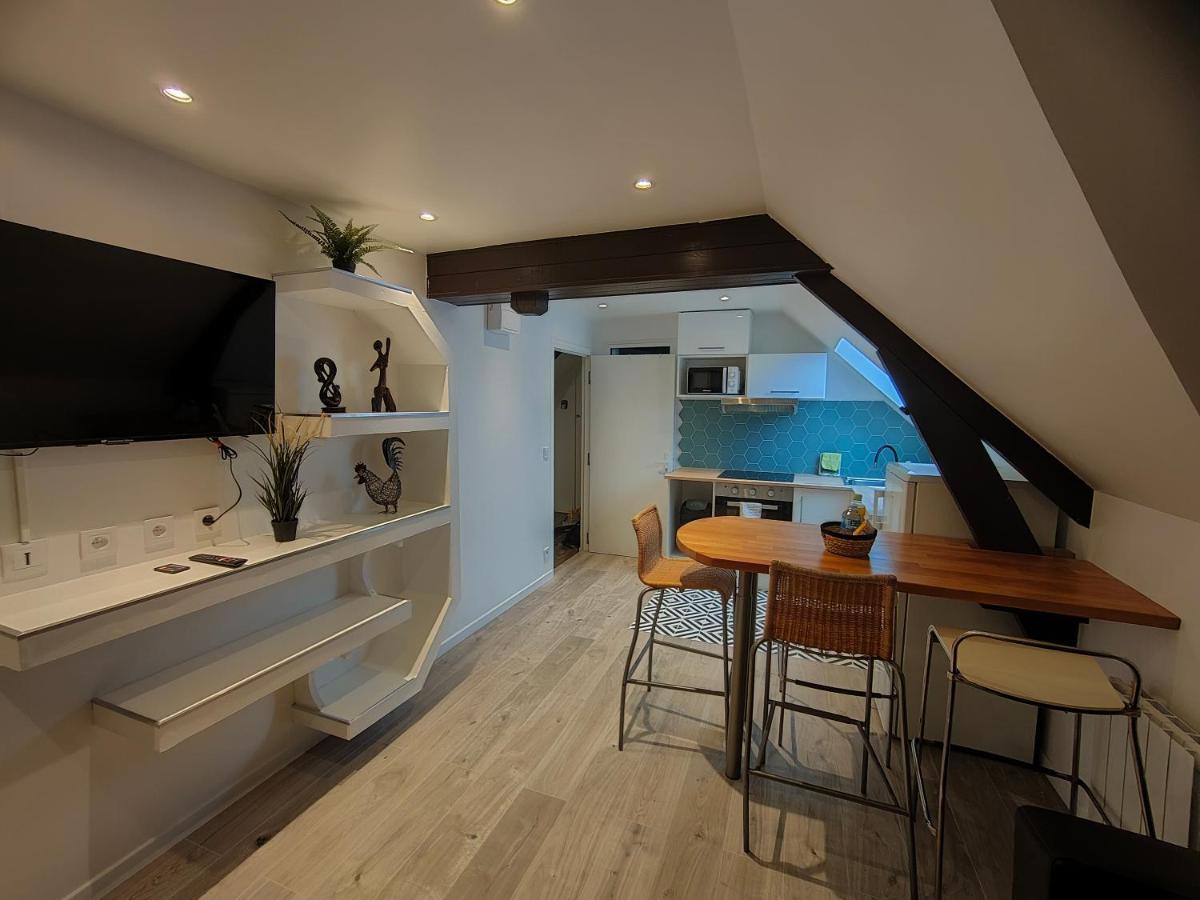 Les Lofts De Provins: 7 Apartment Provins